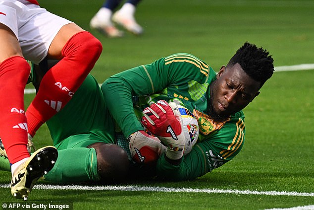 Onana is now comfortable as United's No. 1 and produced an assured performance in LA