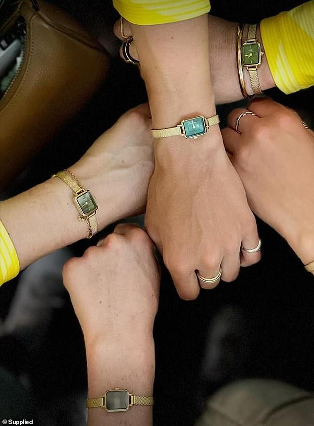 Georgia Baker, who is an ex-teammate of Hoskins and currently competing in Paris, decided to get the team matching watches to honour their friend