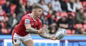 Castleford pay the price for poor discipline, as two sin bins see the Tigers suffer their first defeat in four matches against Salford