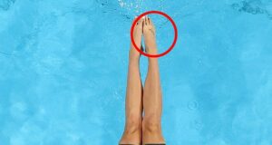 Revealed: The blink-and-you’ll miss it detail that shows how Olympics hero Kaylee McKeown took her dad into the pool with her four years after his tragic death from cancer