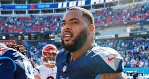 Titans star Jeffery Simmons calls radio host ‘p—y’ during live broadcast at training camp