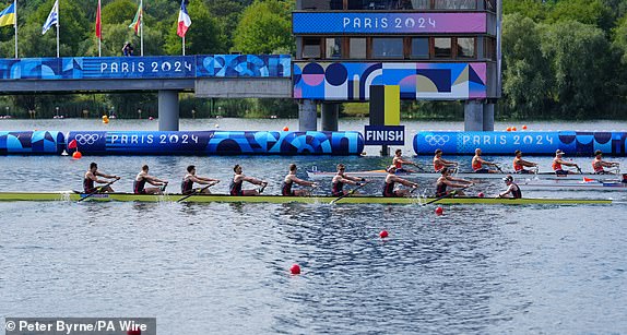 Great Britain's Sholto Carnegie, Rory Gibbs, Morgan Bolding, Jacob Dawson, Charles Elwes, Tom Digby, James Rudkin, Tom Ford, Harry Brightmore coxing, celebrates winning Gold during the Men's Eight Final at the Vaires-sur-Marne Nautical Stadium on the eighth day of the 2024 Paris Olympic Games in France. Picture date: Saturday August 3, 2024. PA Photo. Photo credit should read: Peter Byrne/PA Wire.RESTRICTIONS: Use subject to restrictions. Editorial use only, no commercial use without prior consent from rights holder.