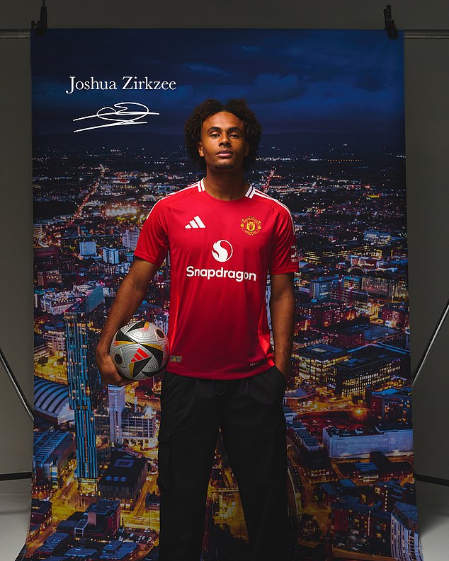 Joshua Zirkzee has become Manchester United's first signing of the summer transfer window