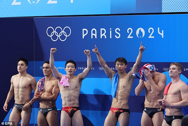 China's Zongyuan Wang and Daoyi Long (middle left and right) won the gold, while Mexican partnership of Juan Manuel Celaya Hernandez and Osmar Olvera Ibarra (left) won the silver