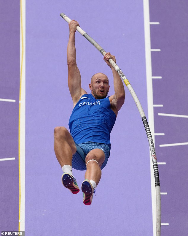 Karel Tilga's pole vault attempt at the Olympics in Paris went horribly wrong