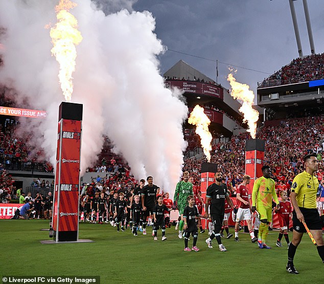 The Williams-Brice Stadium put on a show as England's two biggest football clubs squared off