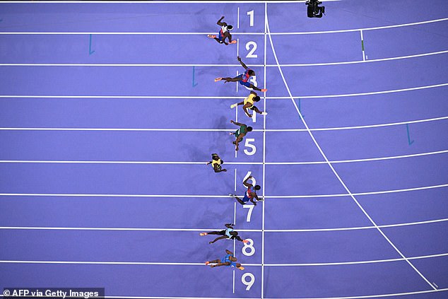 Seen in Lane Three, Lyles finished first courtesy of a last-gasp surge and dip over the line