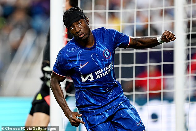 Noni Madueke's goal was not enough to prevent Chelsea from losing 2-1 to Real Madrid