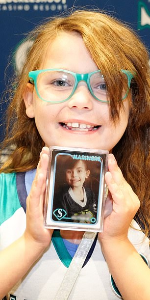 Kids signed personalized Topps cards for the players