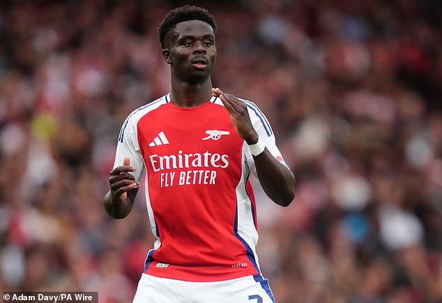 Bukayo Saka made his return to Arsenal after a holiday