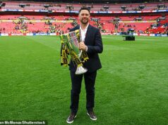 Globetrotter to local hero: Oxford boss Des Buckingham on his journey from New Zealand to leading his hometown club in their first Championship season for 25 years