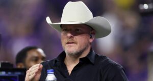 Pat McAfee says men have ‘clear advantage’ in sports amid Imane Khelif Olympics controversy