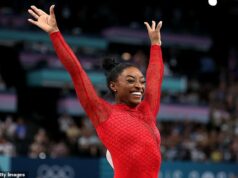 Simone Biles wins ANOTHER Olympic gold! USA gymnastics legends triumphs in vault final to make more history at Paris Games