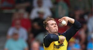 Unique talent Ben Kellaway is tying batsmen in knots by bowling spin with both arms… after becoming the first bowler in four decades to claim wickets with both hands in a county innings